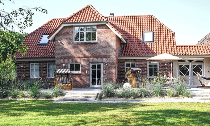 Daenschendorf House | Bi de Bark – Enjoy Stylish Living in a Holiday Home with Sauna and Terrace
