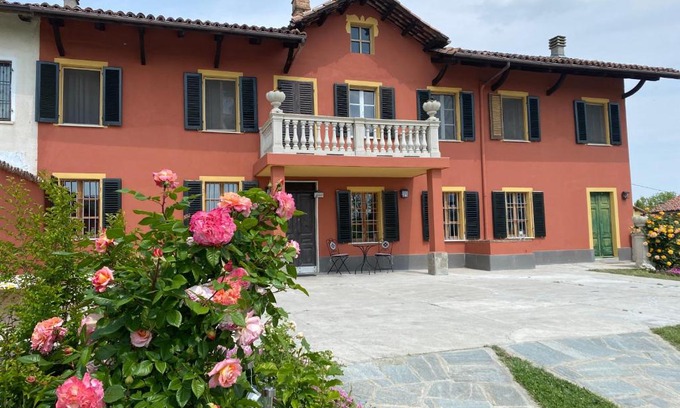 Mombercelli House | BIAMICI - casa de vacanze in Mombercelli