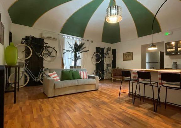 Old Town Apartment | Bibike