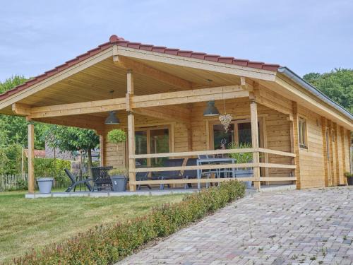 Schinnen House | Bie Leentje op de wei