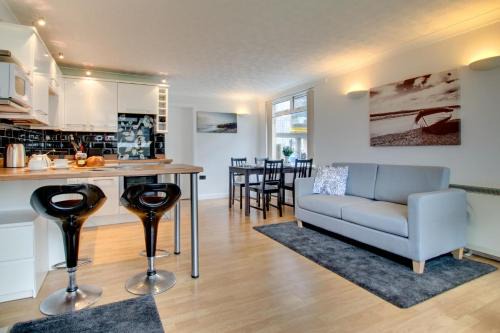West Bay Apartment | Bielsa