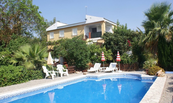 Pedralba House | Bienvenido a esta casa, where you will be hospitably welcomed