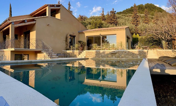 Buis-les-Baronnies Villa | Bienvenue a la Villa Tamaris, Pour un Séjour Inoubliable en Drome Provençale