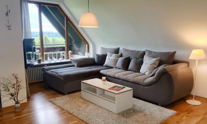 Sankt Maergen Apartment | Big, beautiful apartment with panoramic views