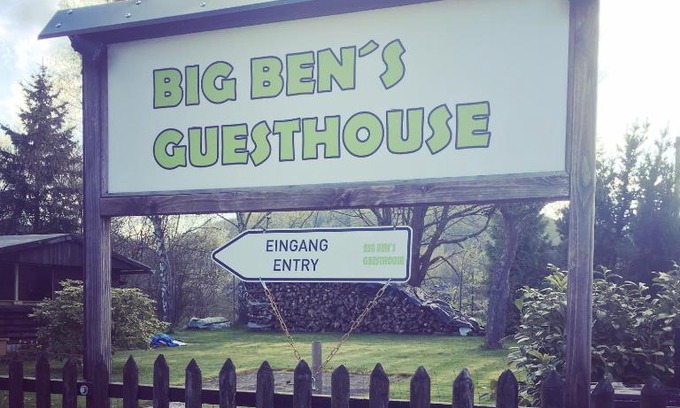 Hunerbach House | Big Ben's Guesthouse