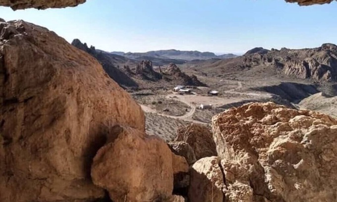Terlingua Hotel | Big Bend Lodging at Ten Bits Ranch | Room #6 (Texas Hattery)