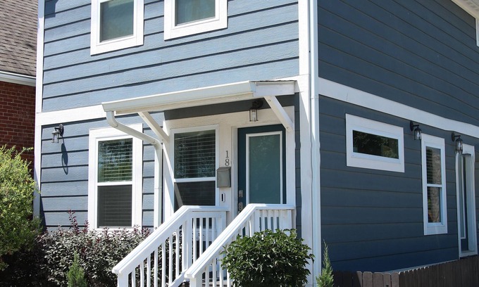 Indianapolis House | Big Blue: 2-Story Indy Home Near Downtown