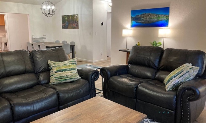 Peninsula Village House | Big Dipper - Summertime! Woot! Woot! No AirBNB Fees!