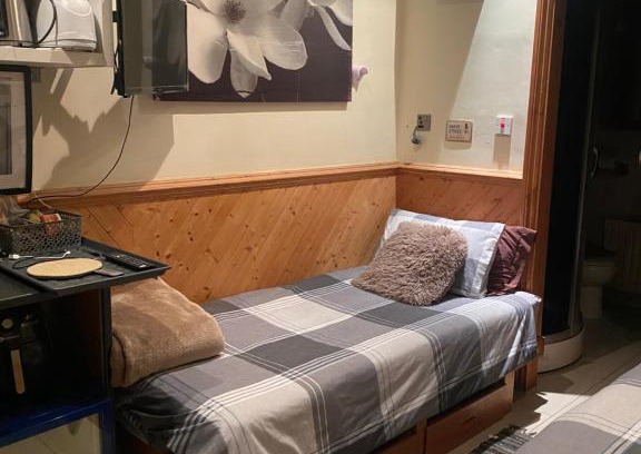 Forest Hill Bed & Breakfast | Big Home in London, Forest Hill