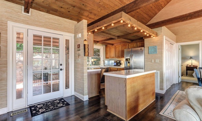 Big Canoe House | Big Sky - Blue Ridge Mountain Views, Screened Patio, 2 Fireplaces & Fun Extras