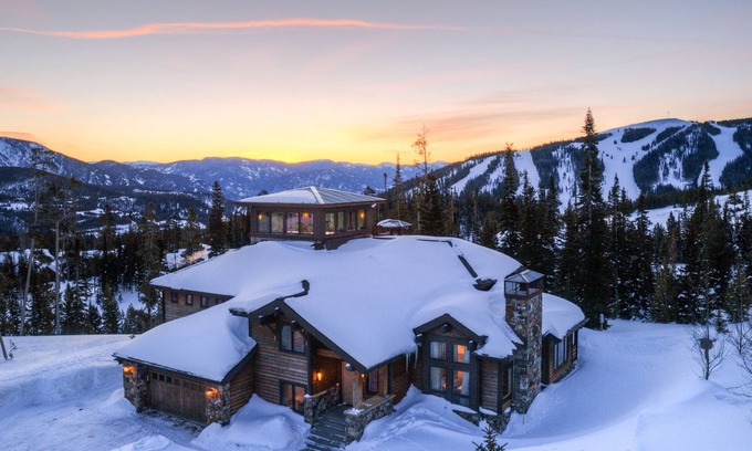 Big Sky House | Big Sky Vacation Rentals: ML Moonshadow Lodge