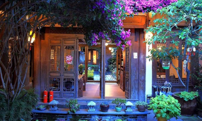 Gucheng House | Big Tree Guesthouse
