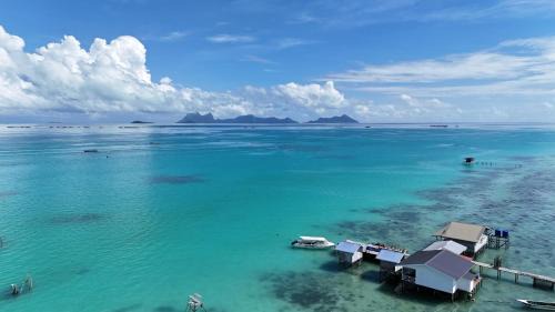 Sabah Hotel | Bigfin water bungalow