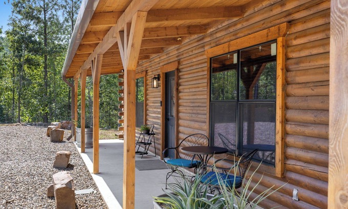 Pickens Cabin | Bigfoot Bluff Cabin in Kiamichi Mountains