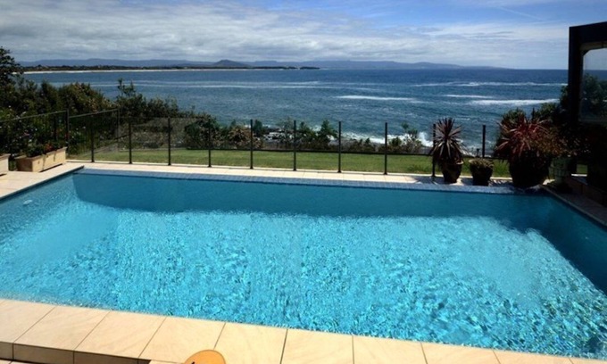 Culburra Beach House | Bikini Bottom Culburra (Oceanfront)