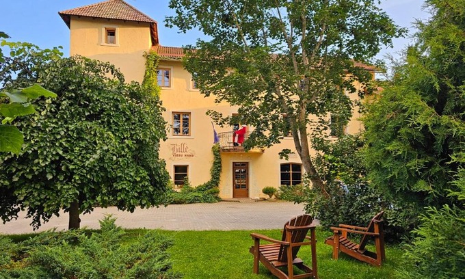 Amata Municipality House | Bille