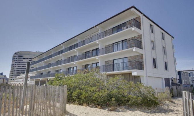 Midtown Ocean City Apartment | Bimini 305 Condo