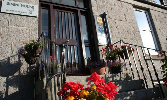 Central Aberdeen House | Bimini is ideal for family/friend/work colleagues get together's