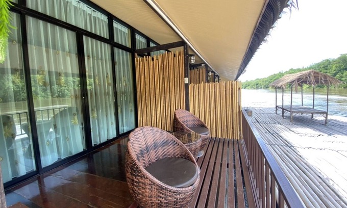 Tha Sao Hotel | Binlha Raft Resort