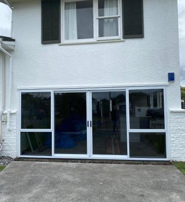 Whanganui Apartment | Birch Court - Tui