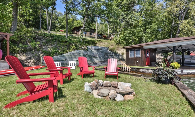 Grange Landing House | Birch Lodge on Canandaigua Lake