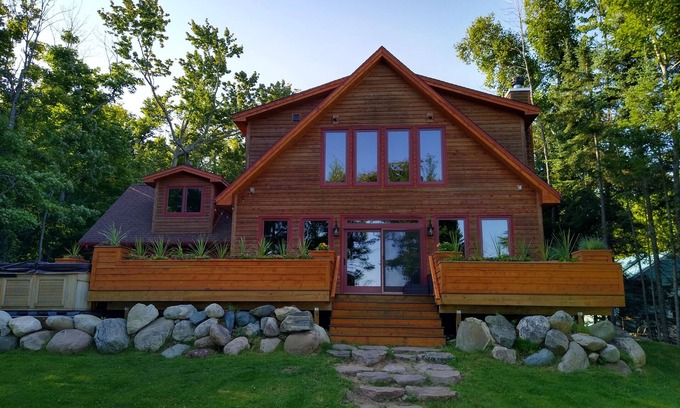 Brimley Ski Chalet | Birch Point Rendezvous on Lake Superior with Hot Tub
