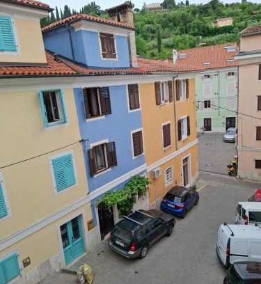 Piran Apartment | Bird