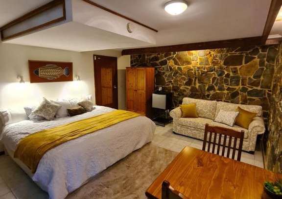 Cabbage Tree Creek Bed & Breakfast | Bird Songs Getaway Accommodation