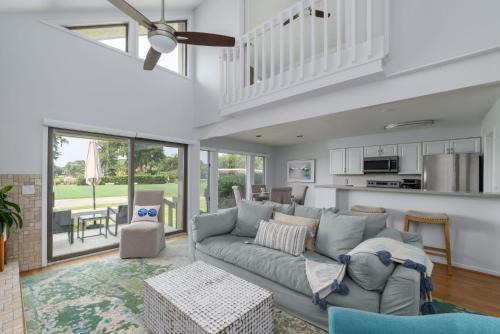 Dataw Island House | Birdie Bluff - Steps Away from Clubhouse