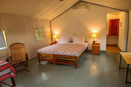 Devikolam House | Birds Murmur glamp