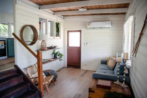 Palmwoods Apartment | Birdsong Train Carriage Cabins