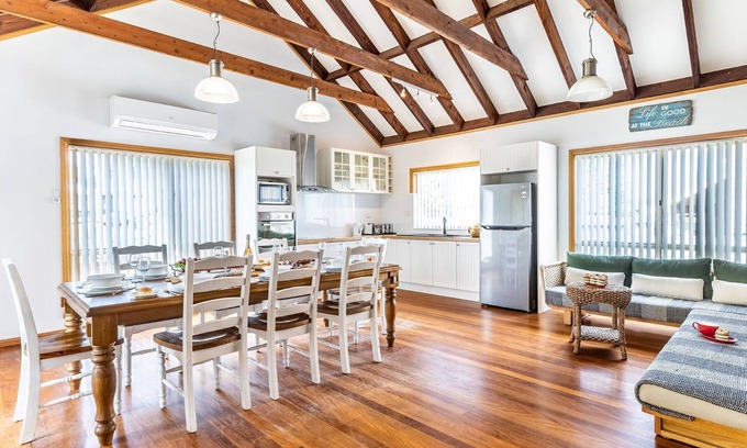 Anna Bay House | Birubi Beach House, 14 Campbell Avenue - fantastic house and close to the surf beach