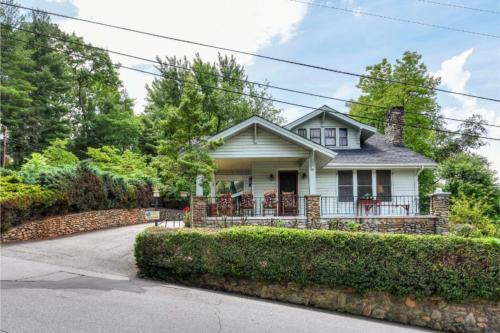 Lake Junaluska House | Bishop's Robin Cottage