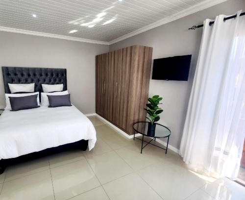 Germiston Apartment | Bison Guest Cottage