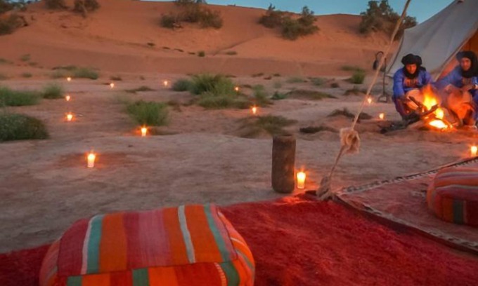 M'Hamid El Ghizlane RV Rental | Bivouac les Hommes Bleus exclusive camp