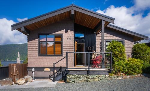 Port Renfrew House | Bjørn Holm