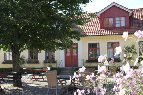 Kivik House | Blåsingsborgs Gårdshotell på Österlen