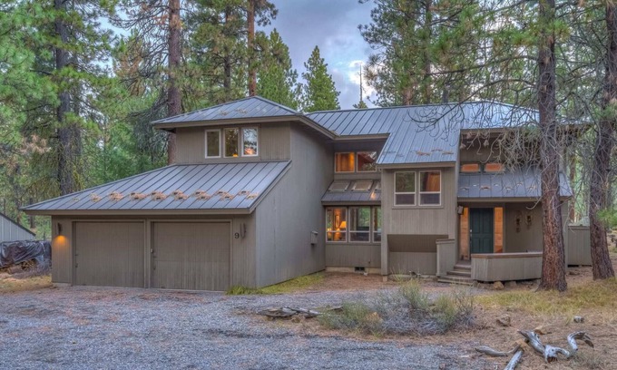 Black Butte Ranch House | Black Butte Ranch Rock Ridge 009
