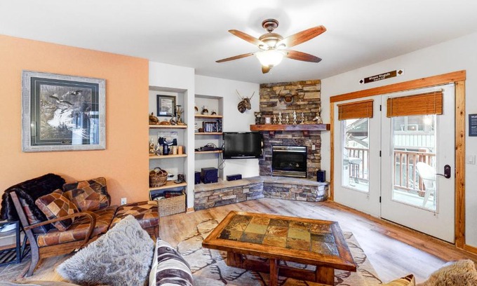 Whitefish Apartment | Black Diamond #1B