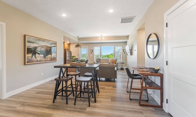 Cedar City Condo | BLACK SHEEP INN Newly Constructed Merino #1 of 4 Units