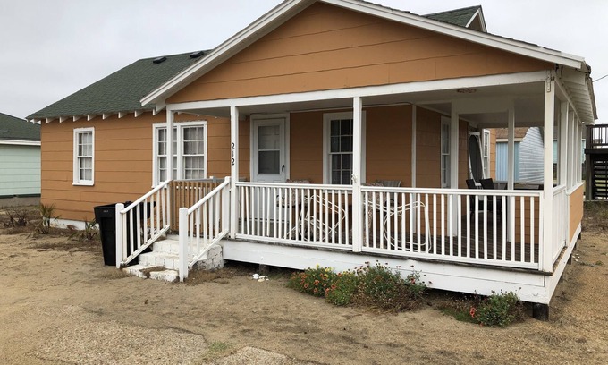 Kitty Hawk Cottage | BlackBeard's Retreat