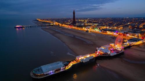 Blackpool Town Center Apartment | Blackpool Central Beach Apartments