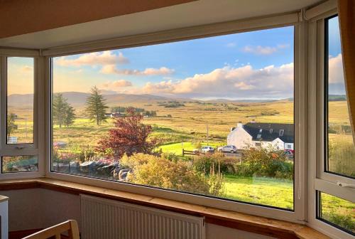 Achachork House | Blacksmith holiday home near Portree in central Skye
