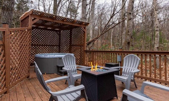 Wintergreen Cabin | Blackwood Chalet