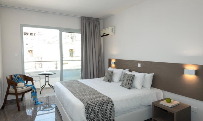 Larnaca City Centre Apartment | Blazer Residence