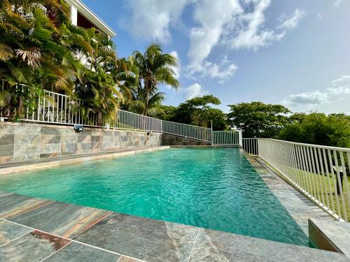 Le Morne-Vert Apartment | Bleu Soleil