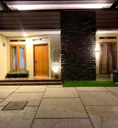 Tasikmalaya House | Blezz Villa Nirwana Tasik