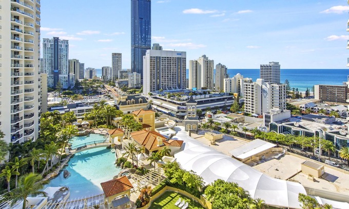 Surfers Paradise Apartment | Bliss At The Towers - Surfers Central!