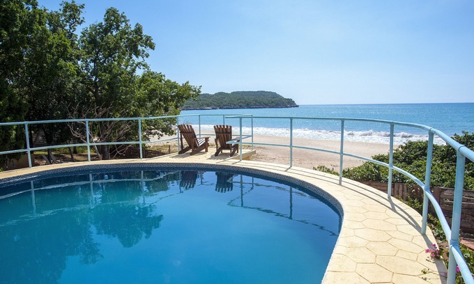 Treasure Beach Villa | Bliss By The Sea Beachfront Hideaway w/Great Pool and Amazing Seaviews