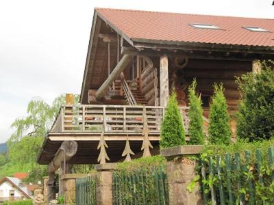 Oppenau Apartment | Blockhaus-Ferienwohnung